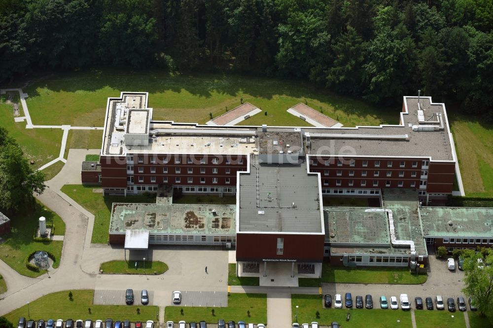 Borstel von oben - Klinikgelände des Krankenhauses - Forschungszentrum Borstel Leibniz-Zentrum für Medizin und Biowissenschaften in Borstel im Bundesland Schleswig-Holstein, Deutschland