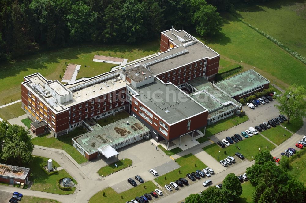 Luftaufnahme Borstel - Klinikgelände des Krankenhauses - Forschungszentrum Borstel Leibniz-Zentrum für Medizin und Biowissenschaften in Borstel im Bundesland Schleswig-Holstein, Deutschland