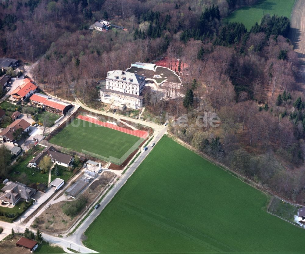 Luftaufnahme Assenhausen - Klinikgelände des Krankenhauses Heckscher Kinderklinik Rothmannshöhe in Assenhausen im Bundesland Bayern, Deutschland