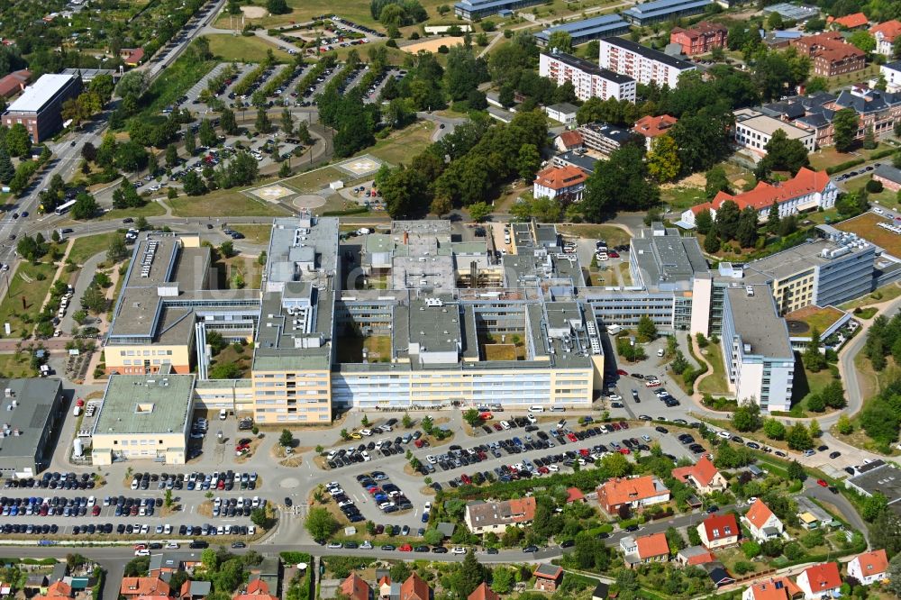 Schwerin von oben - Klinikgelände des Krankenhauses HELIOS Kliniken in Schwerin im Bundesland Mecklenburg-Vorpommern, Deutschland