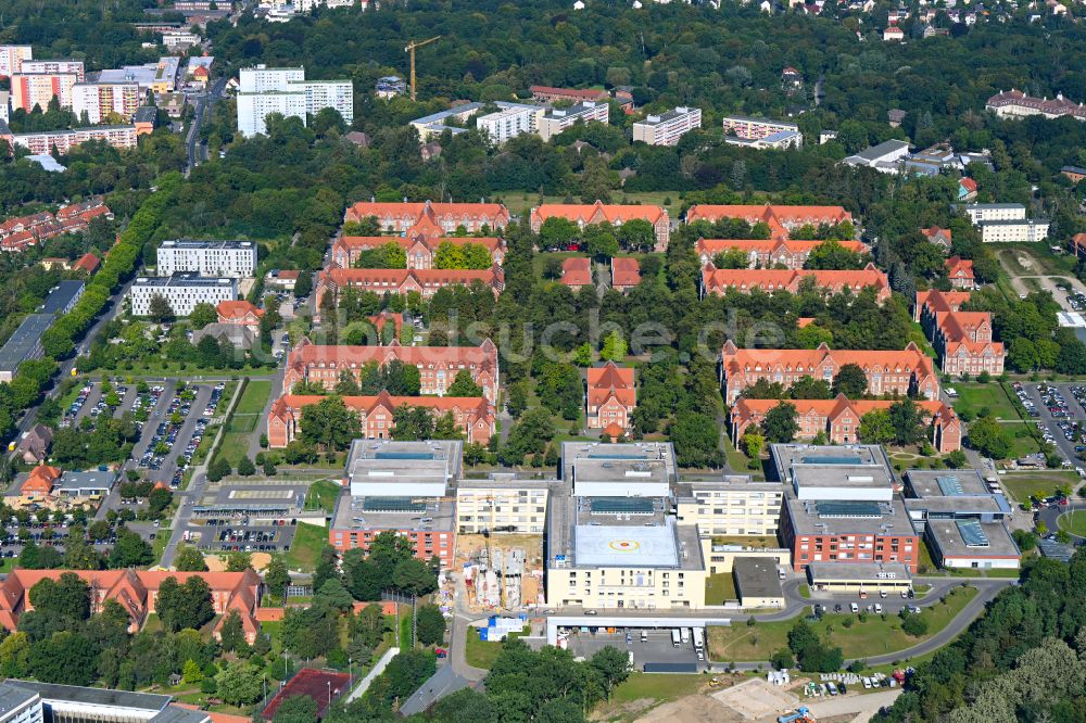 Berlin von oben - Klinikgelände des Krankenhauses Helios Klinikum Berlin-Buch im Ortsteil Buch in Berlin, Deutschland