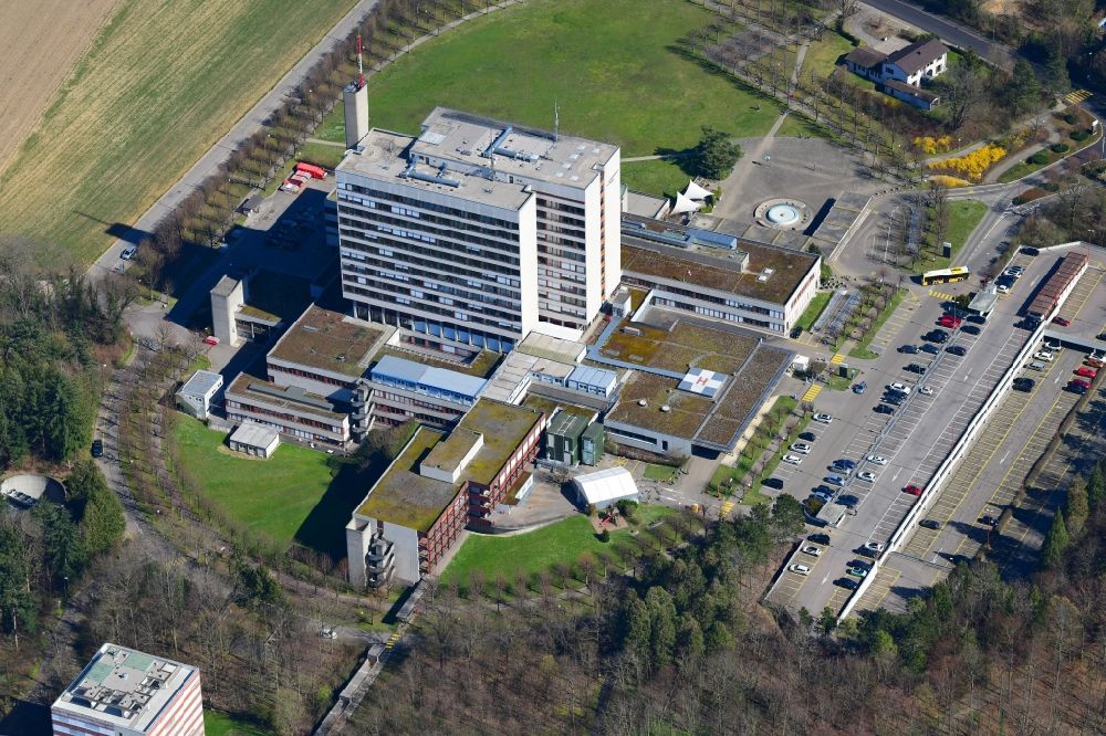 Luftbild Binningen - Klinikgelände des Krankenhauses Kantonsspital Baselland Bruderholz in Binningen im Kanton Basel-Landschaft, Schweiz