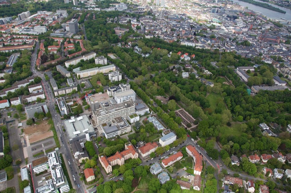 Luftaufnahme Mainz - Klinikgelände des Krankenhauses Katholisches Klinikum in Mainz im Bundesland Rheinland-Pfalz, Deutschland