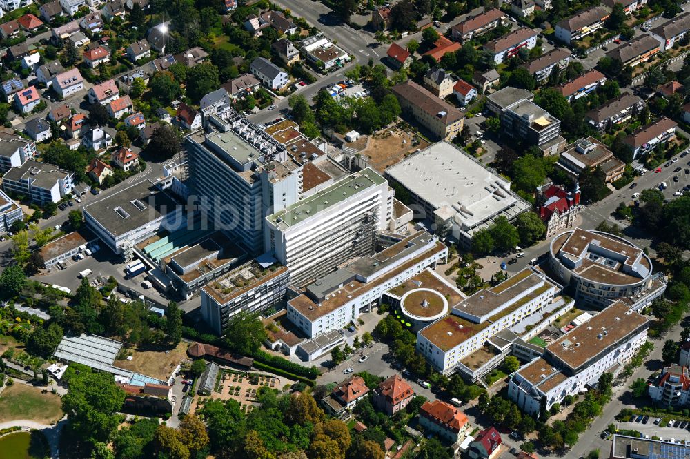 Luftaufnahme Ludwigsburg - Klinikgelände des Krankenhauses Klinikum Ludwigsburg in Ludwigsburg im Bundesland Baden-Württemberg, Deutschland
