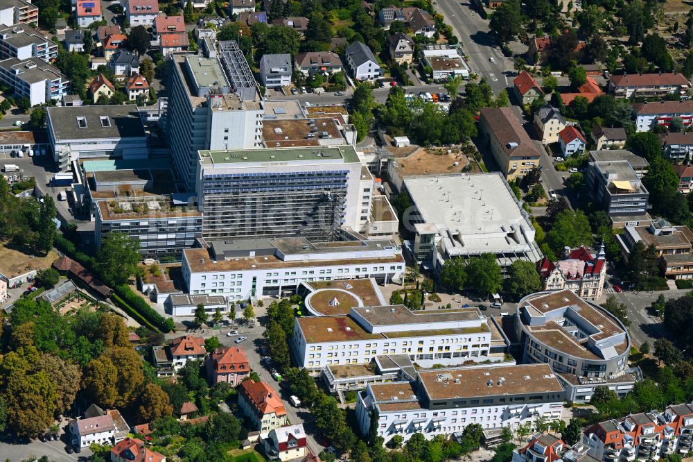 Ludwigsburg von oben - Klinikgelände des Krankenhauses Klinikum Ludwigsburg in Ludwigsburg im Bundesland Baden-Württemberg, Deutschland