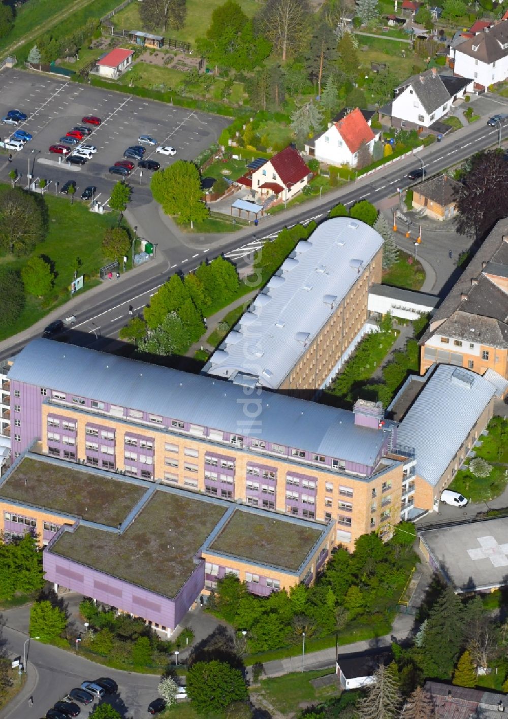 Luftbild Sondershausen - Klinikgelände des Krankenhauses KMG Kliniken in Sondershausen im Bundesland Thüringen, Deutschland