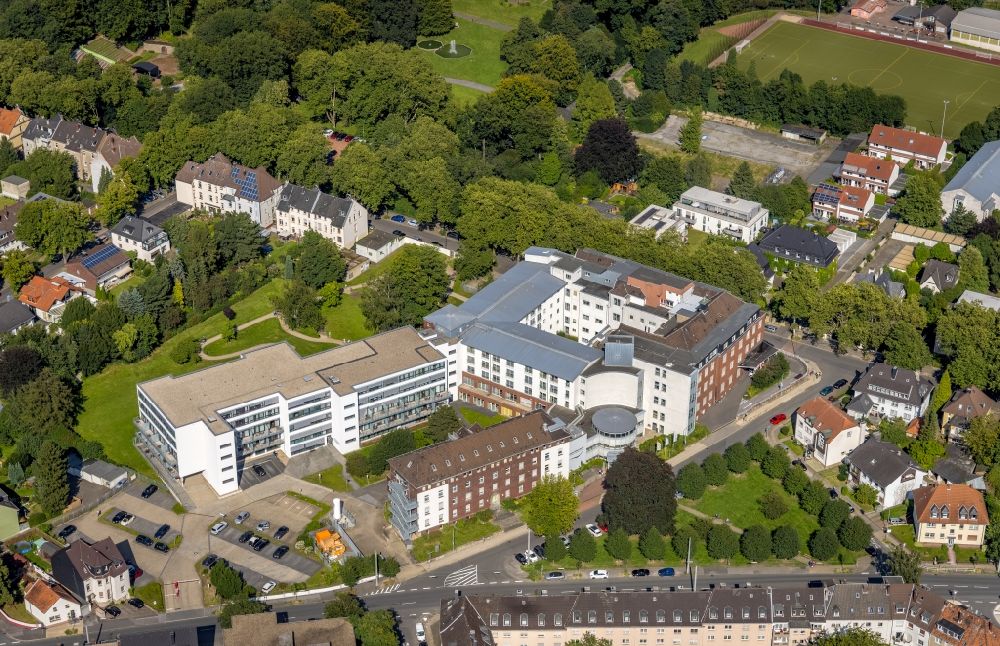 Luftaufnahme Bochum - Klinikgelände des Krankenhauses Marien-Hospital Wattenscheid in Bochum im Bundesland Nordrhein-Westfalen, Deutschland