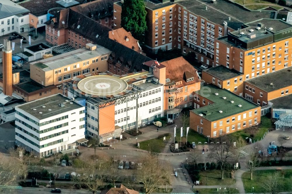Offenburg von oben - Klinikgelände des Krankenhauses Ortenauklinik Offenburg in Offenburg im Bundesland Baden-Württemberg, Deutschland