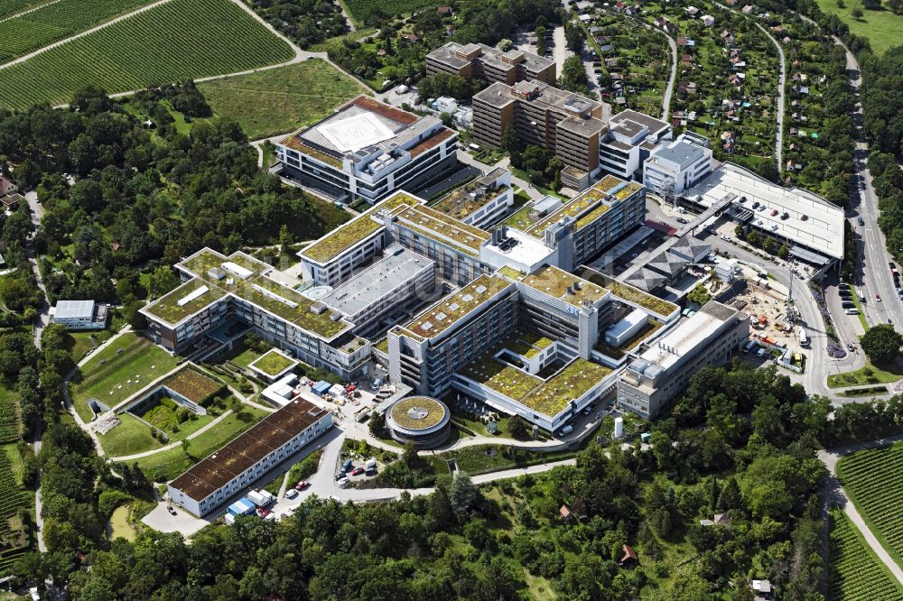 Luftaufnahme Stuttgart - Klinikgelände des Krankenhauses Robert-Bosch-Krankenhaus im Ortsteil Bad Cannstatt in Stuttgart im Bundesland Baden-Württemberg, Deutschland