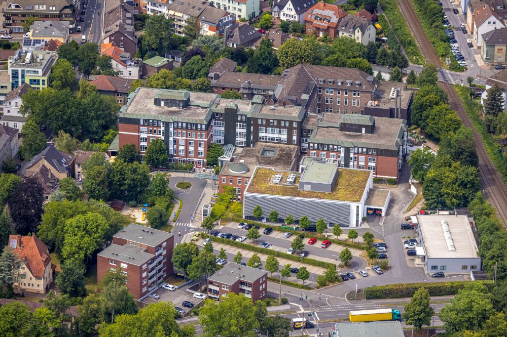 Luftaufnahme Castrop-Rauxel - Klinikgelände des Krankenhauses St. Rochus-Hospital in Castrop-Rauxel im Bundesland Nordrhein-Westfalen, Deutschland