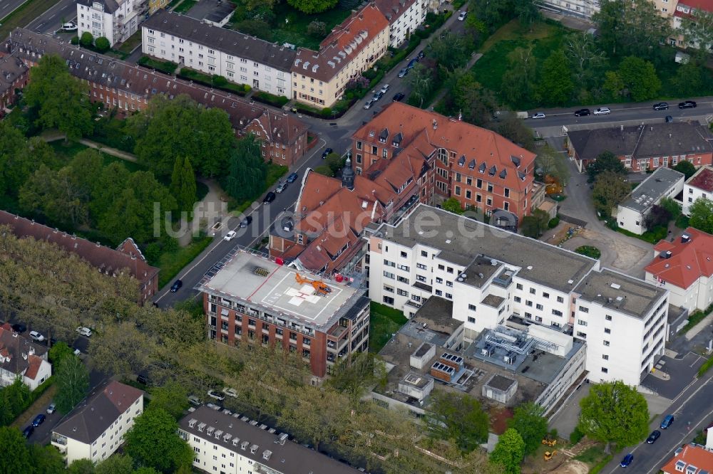 Kassel von oben - Klinikgelände des Krankenhauses Rotes Kreuz Krankenhaus in Kassel im Bundesland Hessen, Deutschland
