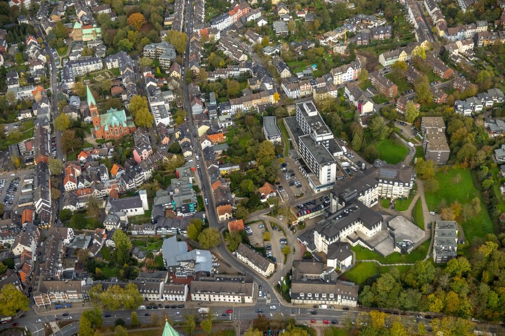 Luftbild Essen - Klinikgelände des Krankenhauses Sankt Josef Essen-Werden in Werden im Bundesland Nordrhein-Westfalen, Deutschland