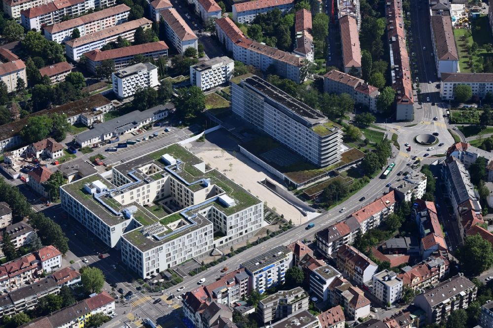 Luftbild Basel - Klinikgelände des Krankenhauses Universitäre Altersmadizin Felix Platter in Basel, Schweiz