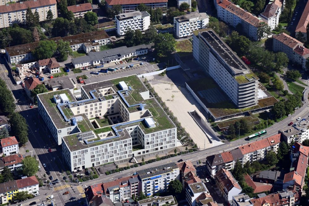 Basel von oben - Klinikgelände des Krankenhauses Universitäre Altersmadizin Felix Platter in Basel, Schweiz