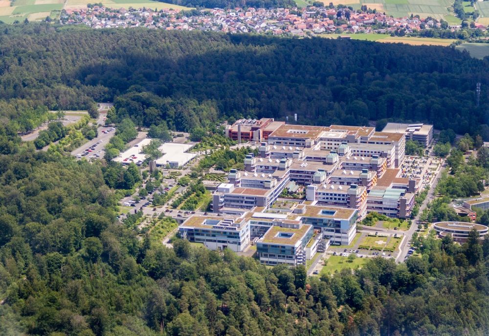 Luftaufnahme Marburg - Klinikgelände des Krankenhauses des Universitätsklinikums Gießen und Marburg in Marburg im Bundesland Hessen, Deutschland