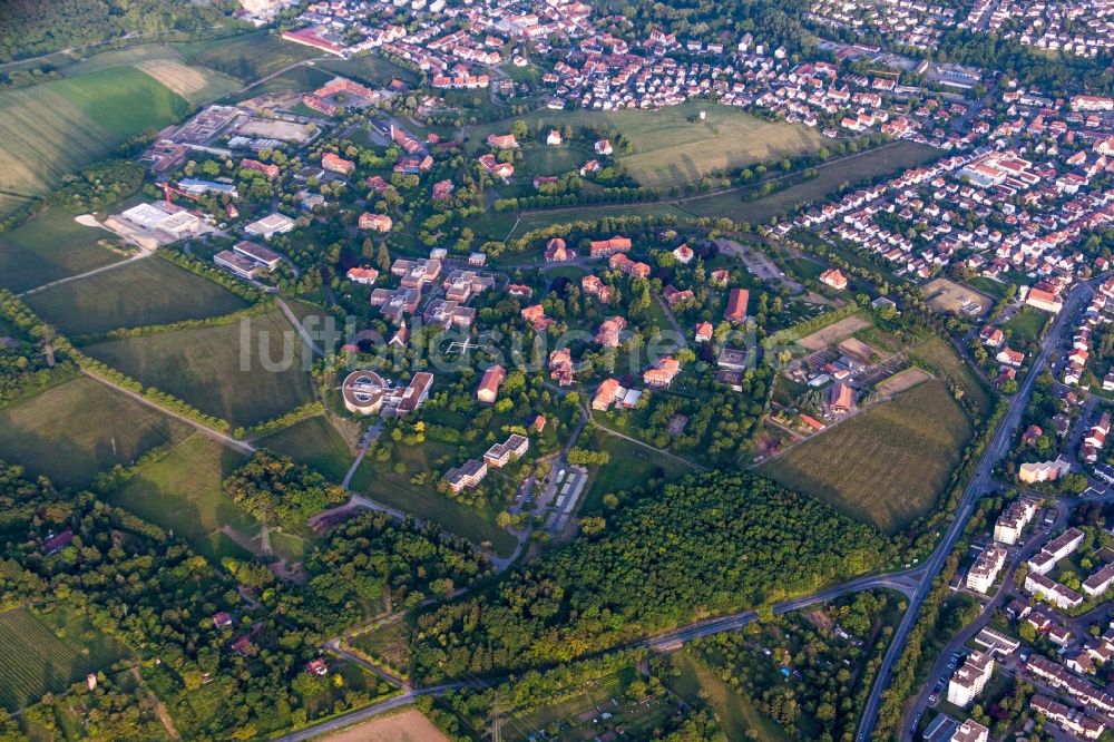 Luftbild Wiesloch - Klinikgelände des Psychiatrischen Zentrum Nordbaden in Wiesloch im Bundesland Baden-Württemberg, Deutschland