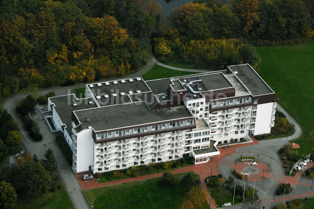 Luftbild Flechtingen - Klinikgelände des Rehabilitationszentrums der Rehaklinik in Flechtingen im Bundesland Sachsen-Anhalt, Deutschland
