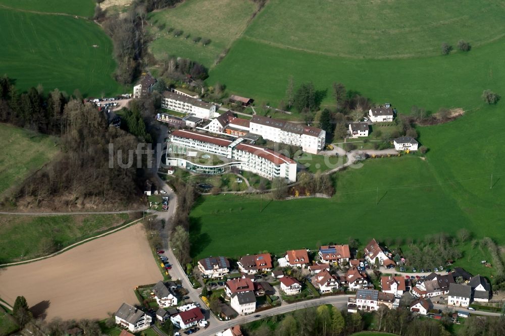 Luftaufnahme Glottertal - Klinikgelände des Rehabilitationszentrums der Rehaklinik in Glottertal im Bundesland Baden-Württemberg, Deutschland