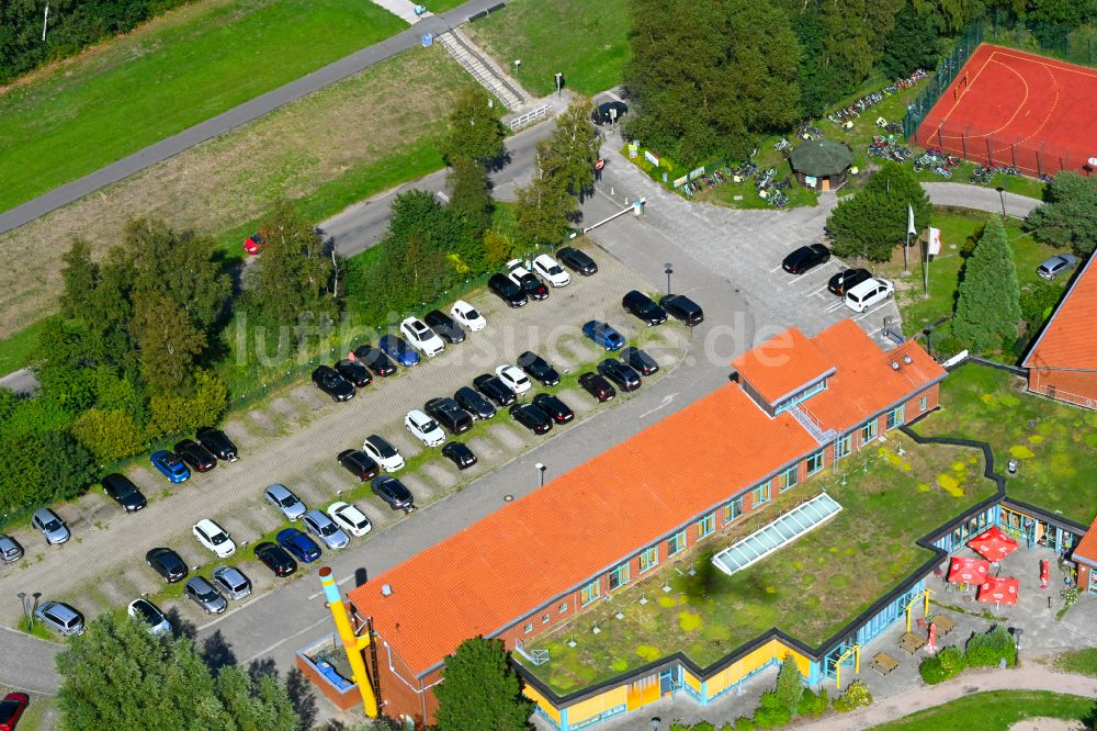 Luftbild Zingst - Klinikgelände des Rehabilitationszentrums der Rehaklinik Ostseeklinik Zingst in Zingst im Bundesland Mecklenburg-Vorpommern, Deutschland