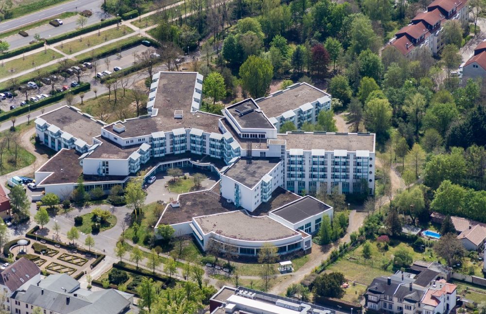 Luftbild Schönebeck (Elbe) - Klinikgelände des Rehabilitationszentrums der Rehaklinik in Schönebeck (Elbe) im Bundesland Sachsen-Anhalt, Deutschland