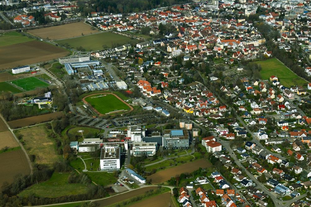 Bad Krozingen aus der Vogelperspektive: Klinikgelände des Universitäts-Herzzentrum in Bad Krozingen im Bundesland Baden-Württemberg, Deutschland