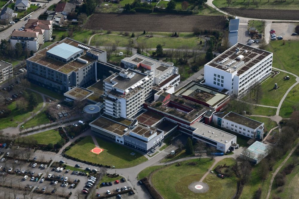 Bad Krozingen von oben - Klinikgelände des Universitäts-Herzzentrum in Bad Krozingen im Bundesland Baden-Württemberg, Deutschland