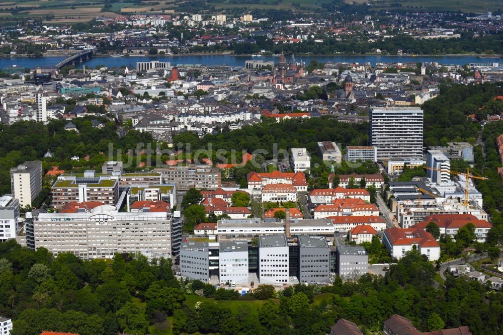 Mainz aus der Vogelperspektive: Klinikgelände der Universitätsmedizin der Johannes Gutenberg Universität Mainz in Mainz im Bundesland Rheinland-Pfalz