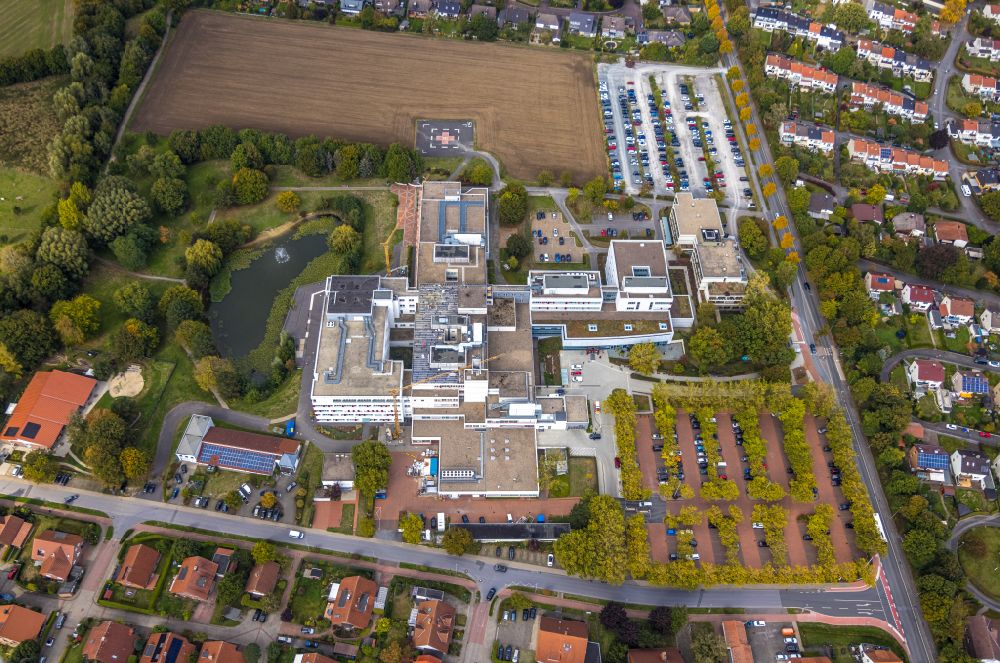 Soest aus der Vogelperspektive: Klinikum Stadt Soest in Soest im Bundesland Nordrhein-Westfalen, Deutschland