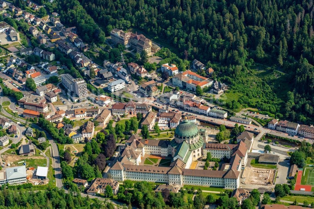 Luftbild Sankt Blasien - Kloster und Dom in Sankt Blasien im Bundesland Baden-Württemberg, Deutschland