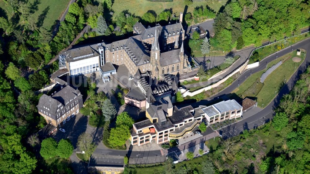 Waldbreitbach aus der Vogelperspektive: Kloster Marienhaus in Waldbreitbach im Bundesland Rheinland-Pfalz, Deutschland