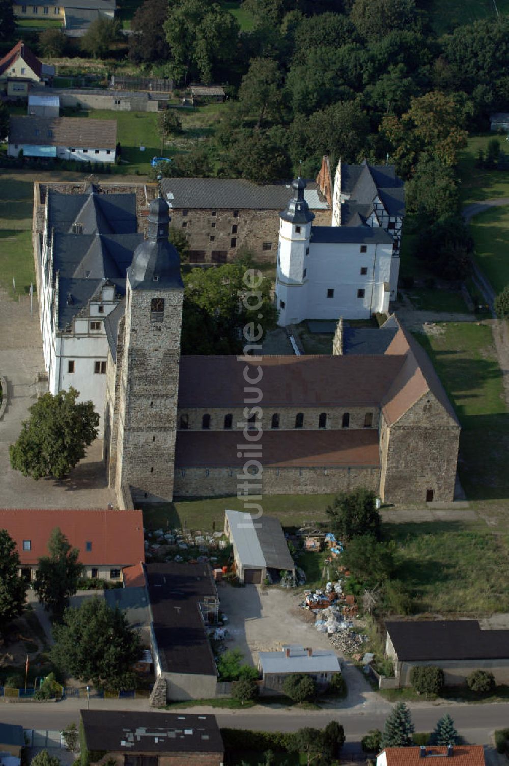 Leitzkau von oben - Klosterkirche St.Maria und Schloss Leitzkau