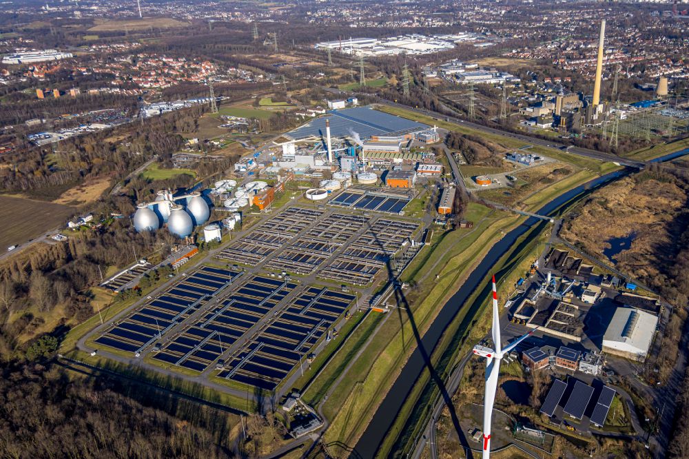 Luftbild Bottrop - Klärwerks- Becken und Reinigungsstufen in Bottrop im Bundesland Nordrhein-Westfalen