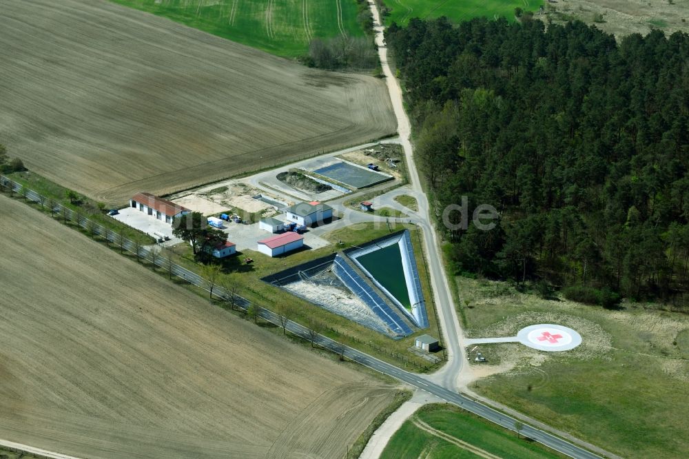 Luftbild Templin - Klärwerks- Becken und Reinigungsstufen im Ortsteil Hindenburg in Templin im Bundesland Brandenburg, Deutschland