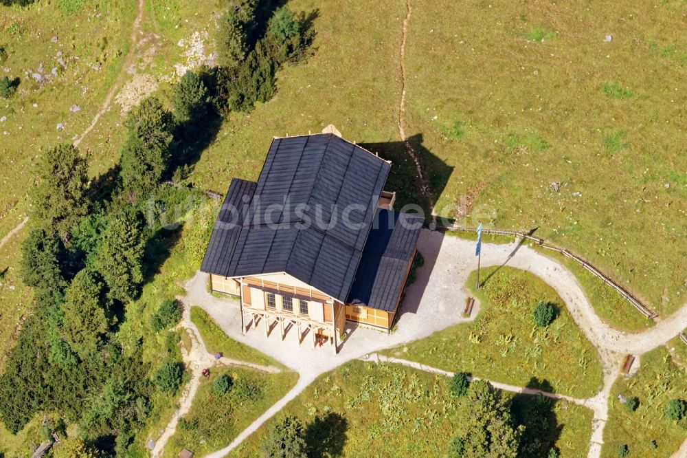 Luftaufnahme Garmisch-Partenkirchen - Königshaus am Schachen nahe Garmisch-Partenkirchen im Bundesland Bayern