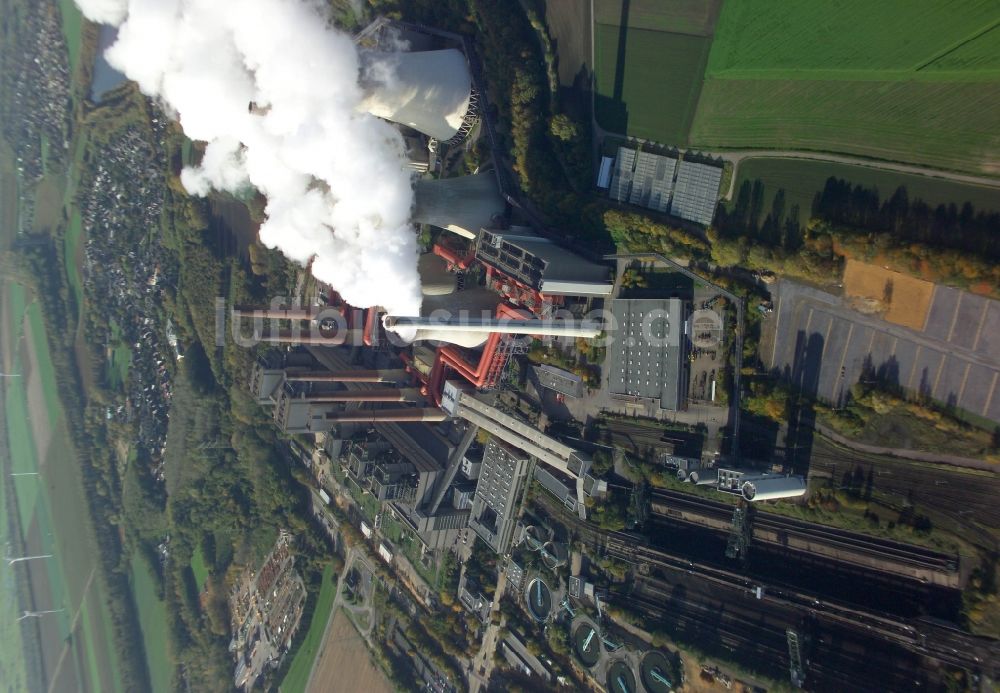 Bergheim von oben - Kohle- Kraftwerksanlagen des RWE Power AG Kraftwerk Niederaußem in Bergheim im Bundesland Nordrhein-Westfalen, Deutschland