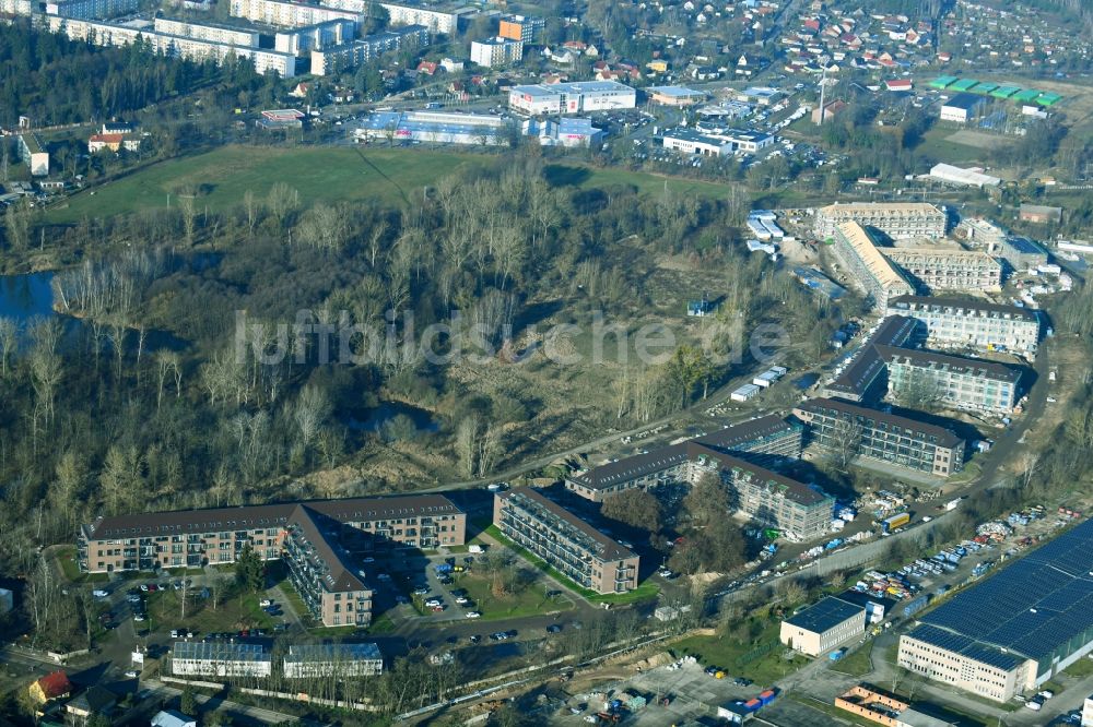 Bernau von oben - Konversions- Baustelle Gebäudekomplex am ehemaligen Militär- Heeresbekleidungsamt in Bernau im Bundesland Brandenburg, Deutschland