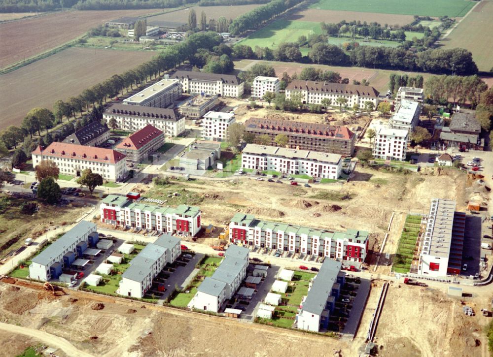 Luftaufnahme Köln - Konversions- Baustelle Gebäudekomplex der ehemaligen Militär- Kaserne in Köln im Bundesland Nordrhein-Westfalen, Deutschland
