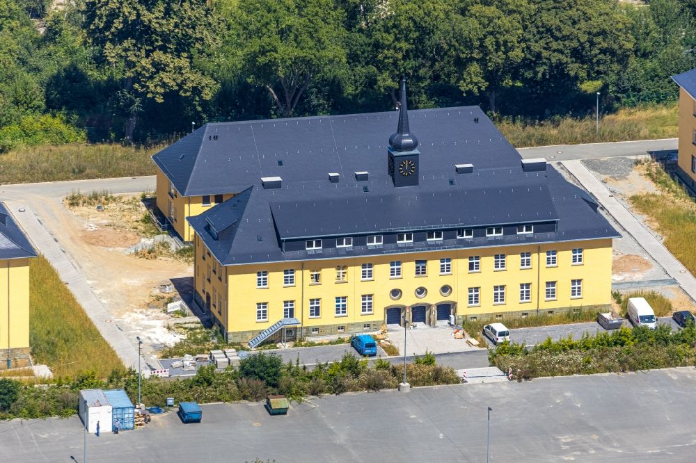 Luftaufnahme Soest - Konversions- Baustelle Gebäudekomplex der ehemaligen Militär- Kaserne in Soest im Bundesland Nordrhein-Westfalen, Deutschland