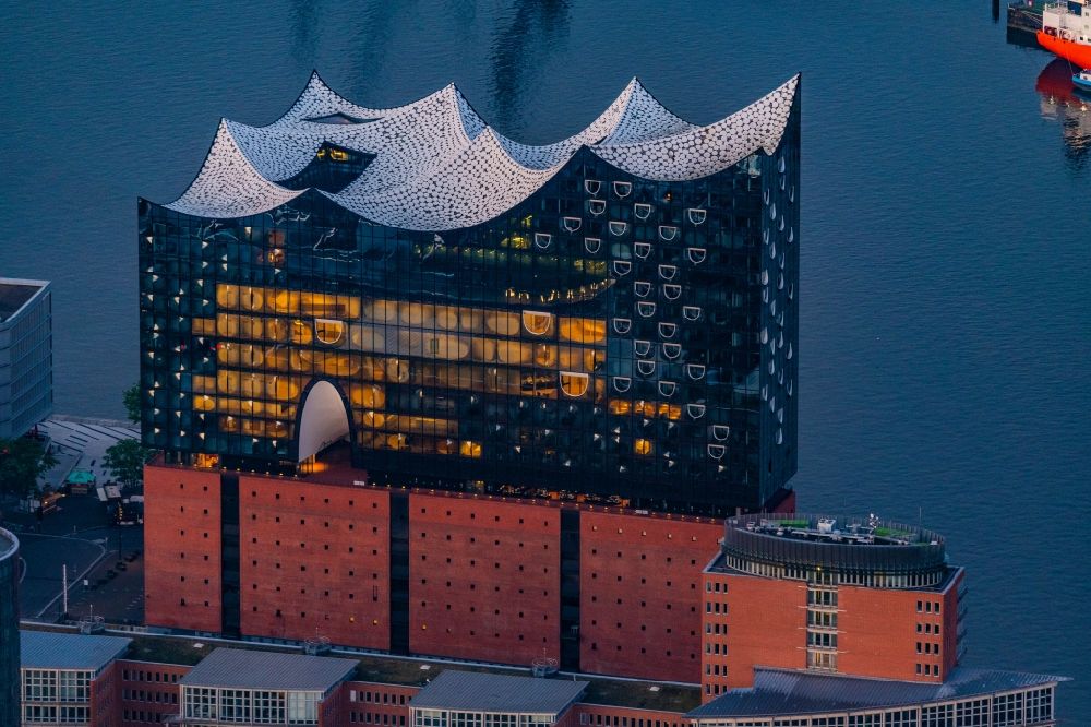 Luftbild Hamburg - Konzerthaus Elbphilharmonie in der Hafencity in Hamburg, Deutschland