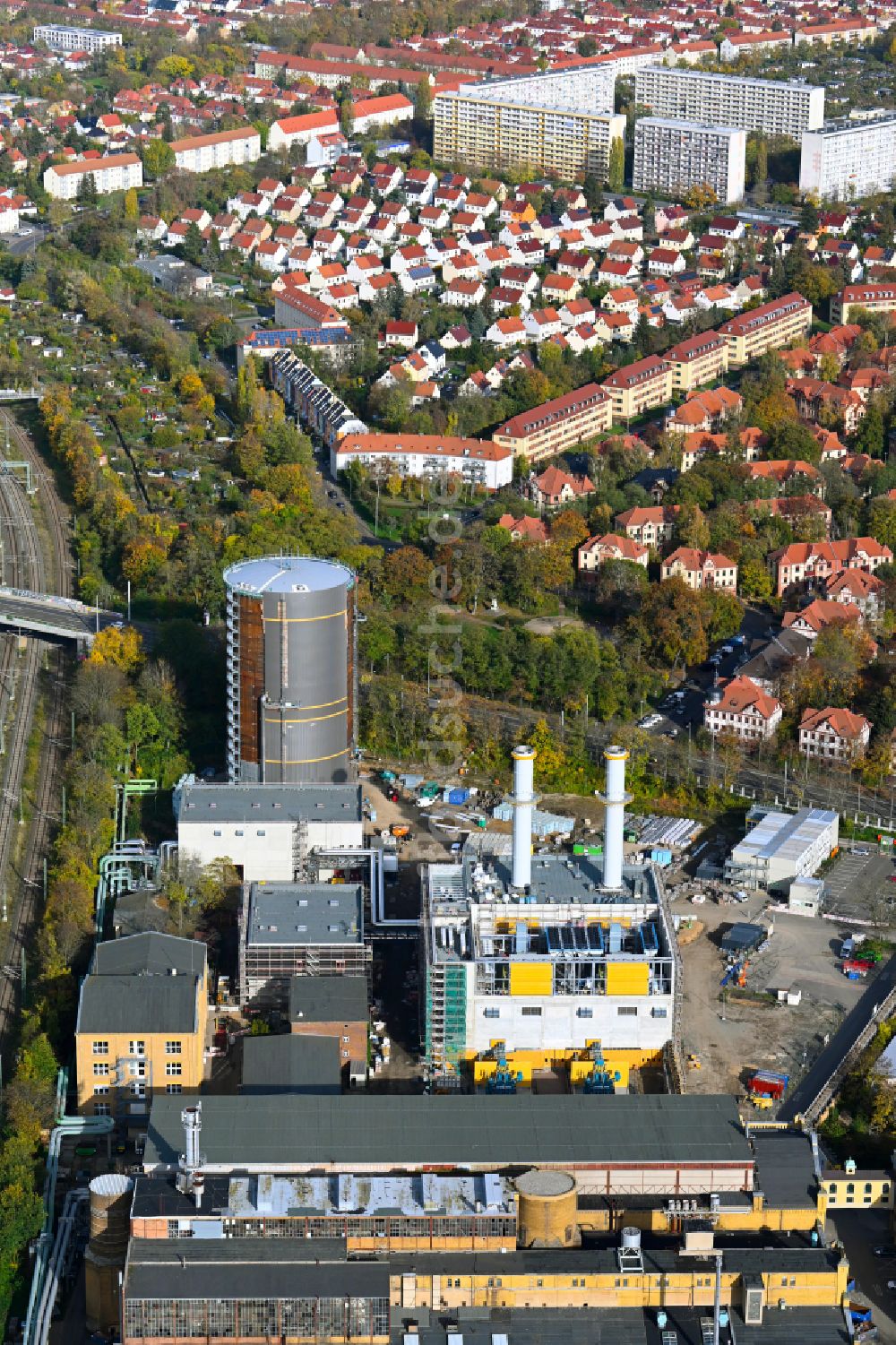 Luftbild Leipzig - Kraftwerksanlagen des Heizkraftwerk Leipzig Süd in Leipzig im Bundesland Sachsen, Deutschland