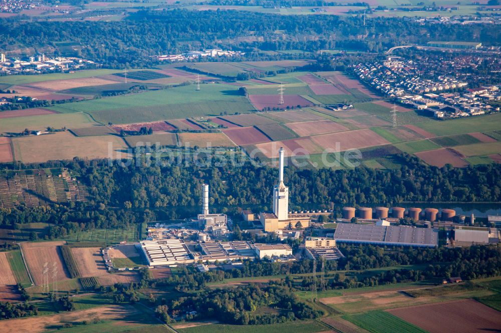 Marbach am Neckar von oben - Kraftwerksanlagen des Heizkraftwerkes der EnBW Energie in Marbach am Neckar im Bundesland Baden-Württemberg, Deutschland