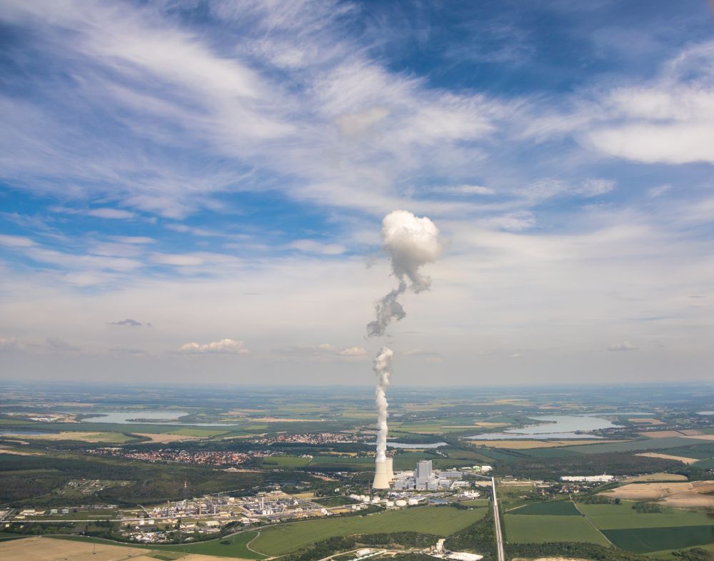 Lippendorf aus der Vogelperspektive: Kraftwerksanlagen des Heizkraftwerkes in Lippendorf im Bundesland Sachsen, Deutschland