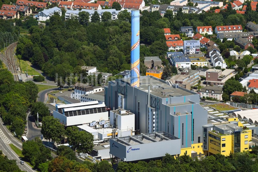 Frankfurt am Main von oben - Kraftwerksanlagen des Heizkraftwerkes der Müllverbrennungsanlage des Entsorgungsunternehmen MHKW in Frankfurt am Main im Bundesland Hessen, Deutschland