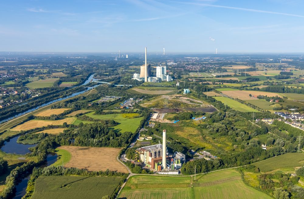 Hamm aus der Vogelperspektive: Kraftwerksanlagen des Heizkraftwerkes der Müllverbrennungsanlage in Hamm im Bundesland Nordrhein-Westfalen, Deutschland