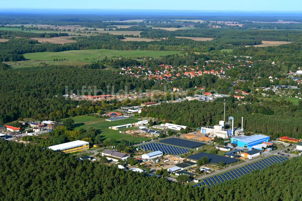 Luftbild Rheinsberg - Kraftwerksanlagen des Heizkraftwerkes in Rheinsberg im Bundesland Brandenburg, Deutschland