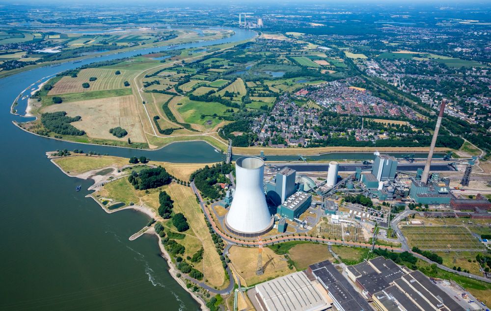 Luftbild Duisburg - Kraftwerksanlagen des Heizkraftwerkes STEAG Heizkraftwerk Walsum in Duisburg im Bundesland Nordrhein-Westfalen, Deutschland