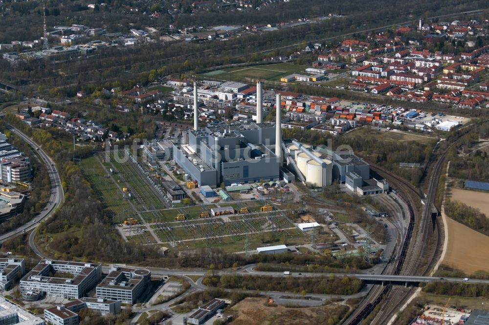 Luftaufnahme Unterföhring - Kraftwerksanlagen des Heizkraftwerkes SWM Heizkraftwerk Nord in Unterföhring im Bundesland Bayern, Deutschland
