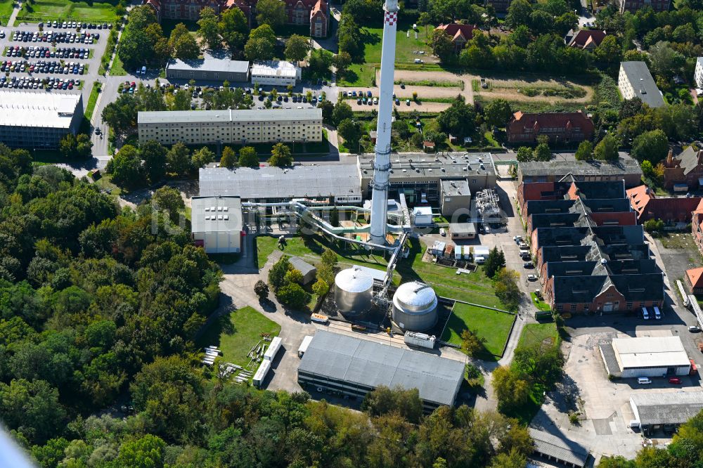 Luftaufnahme Berlin - Kraftwerksanlagen des Heizkraftwerkes Vattenfall Heizkraftwerk Buch im Ortsteil Buch in Berlin, Deutschland