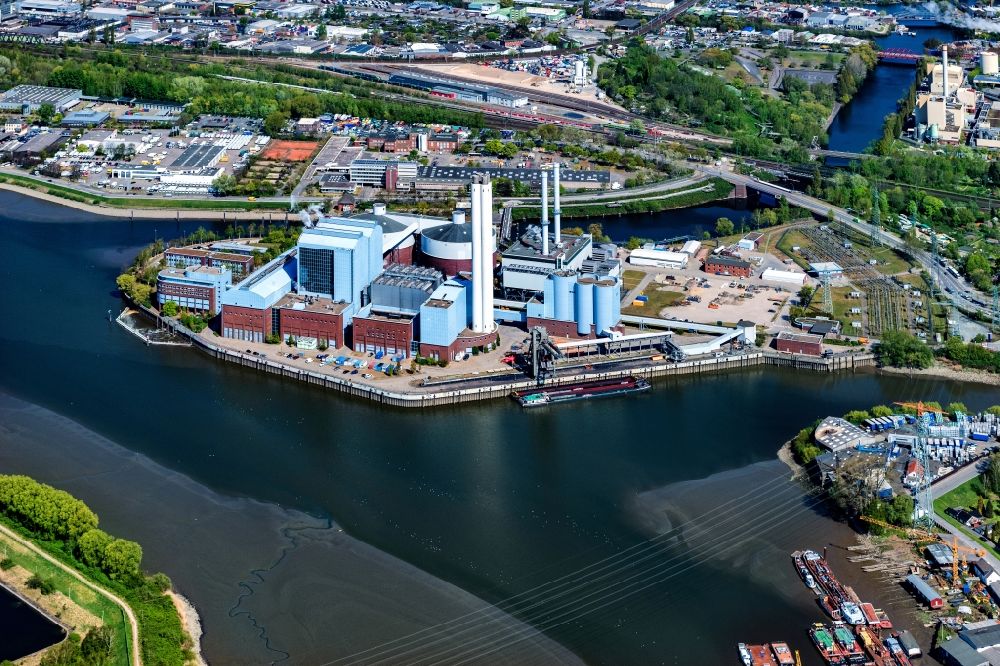 Hamburg aus der Vogelperspektive: Kraftwerksanlagen des Heizkraftwerkes Vattenfall Kraftwerk Tiefstack in Hamburg, Deutschland