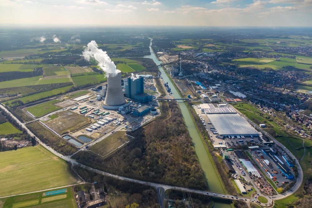 Datteln aus der Vogelperspektive: Kraftwerksanlagen des Kohle- Heizkraftwerkes Datteln 4 Uniper Kraftwerk in Datteln im Bundesland Nordrhein-Westfalen, Deutschland